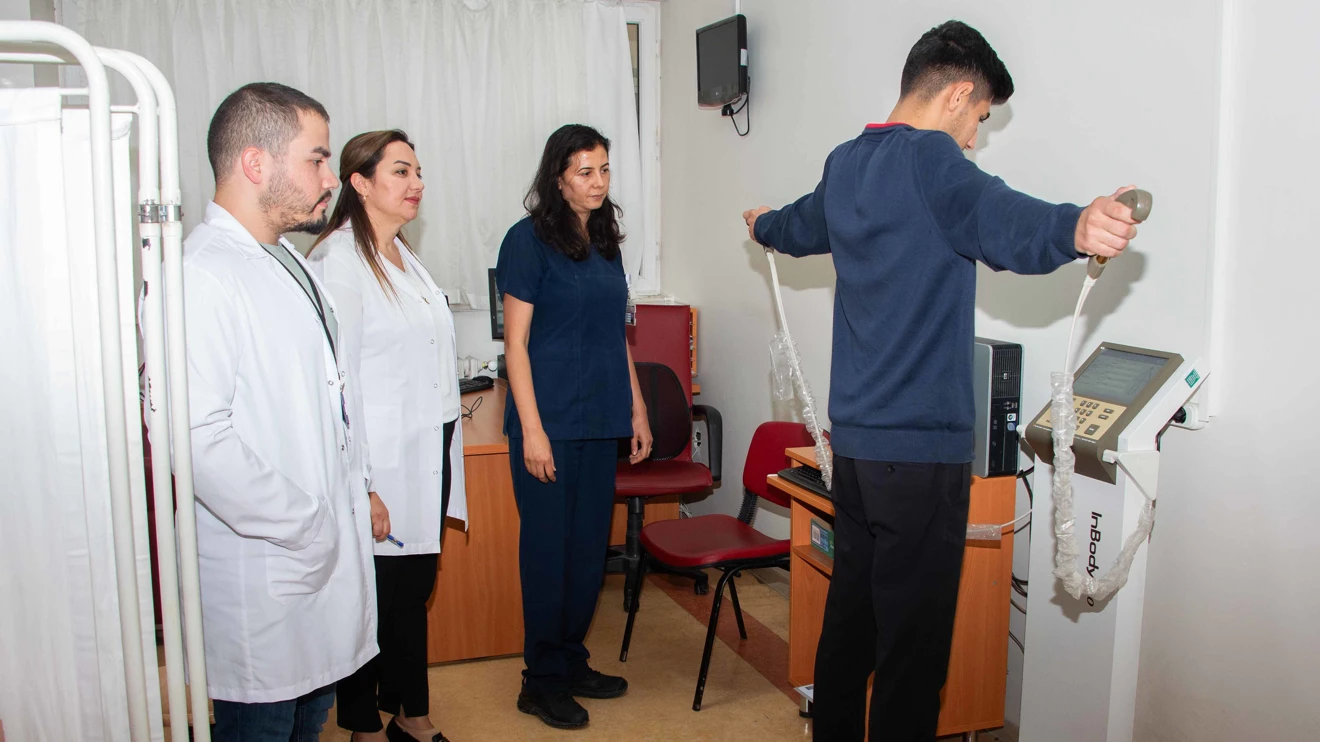 Selçuk Tıp’ta 5 bine yakın kişiye sigara bırakma desteği verildi